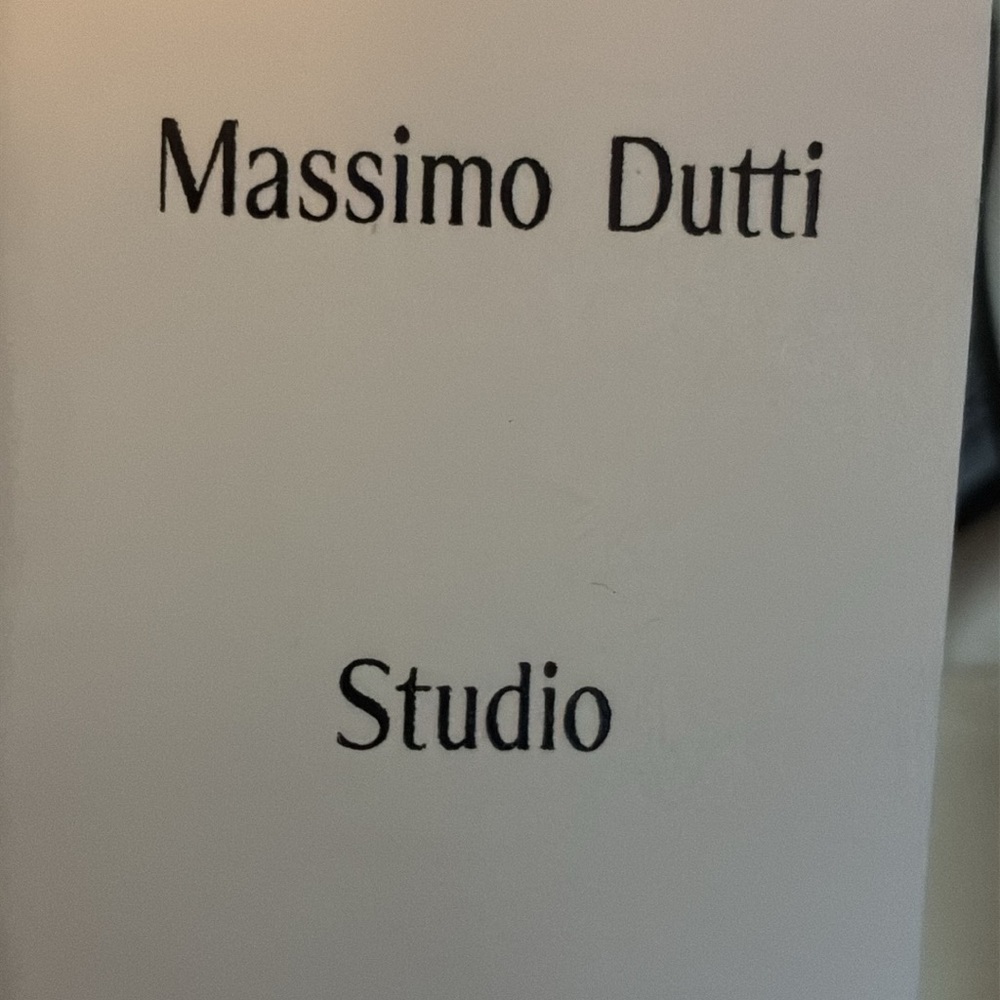 NWT. Massimo Dutti Studio Off White Wide-Leg Trousers. Size 8. - Picture 9 of 9